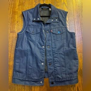 Levi’s Dark Blue Vest Size Men’s Large